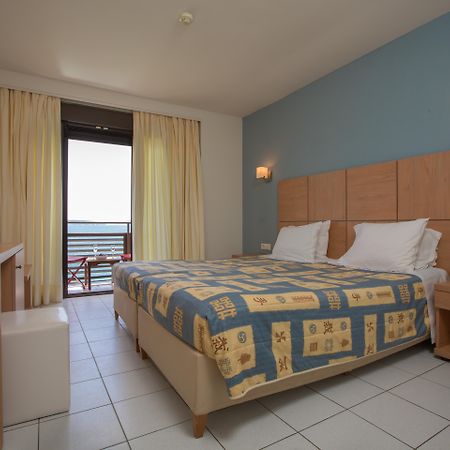 Flisvos Hotel Tolón Dış mekan fotoğraf