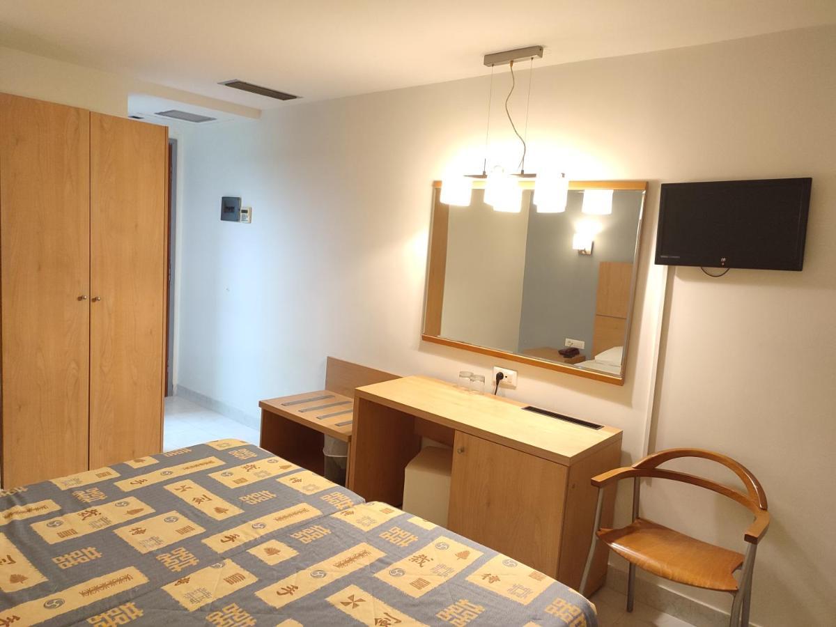 Flisvos Hotel Tolón Dış mekan fotoğraf