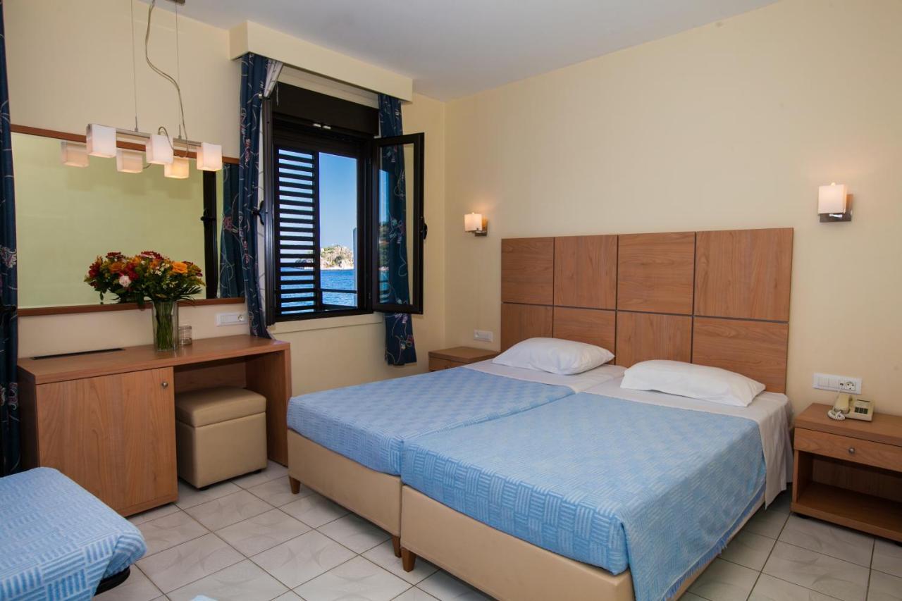 Flisvos Hotel Tolón Dış mekan fotoğraf